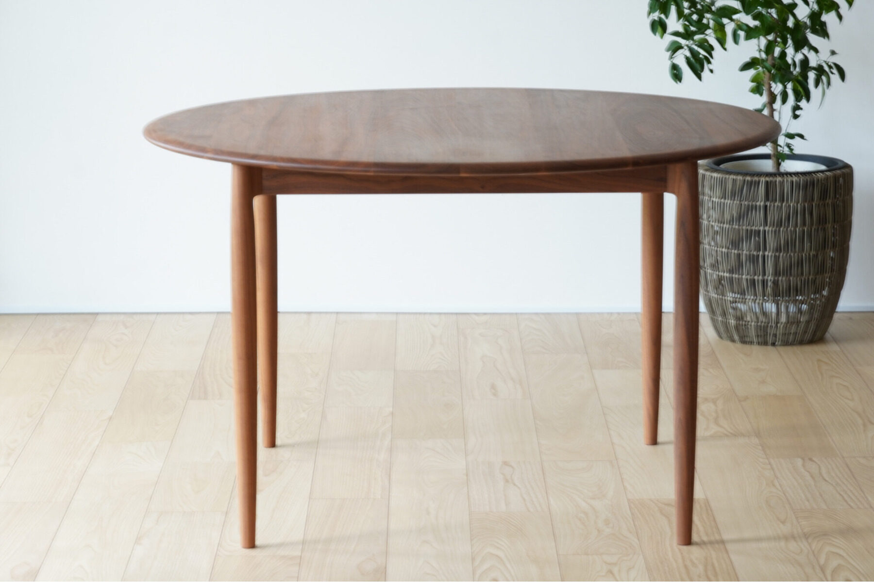 宮崎椅子製作所　長野県