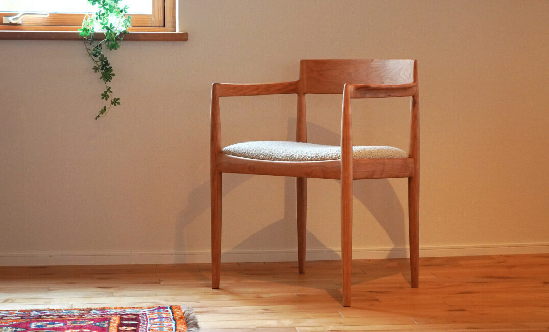 ユニマスター　宮崎椅子