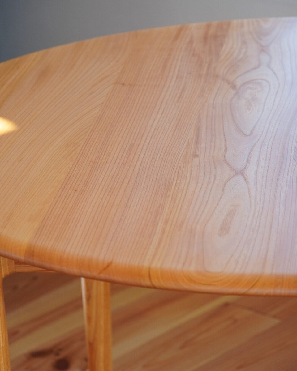 ユニバースダイニングテーブル　長野県