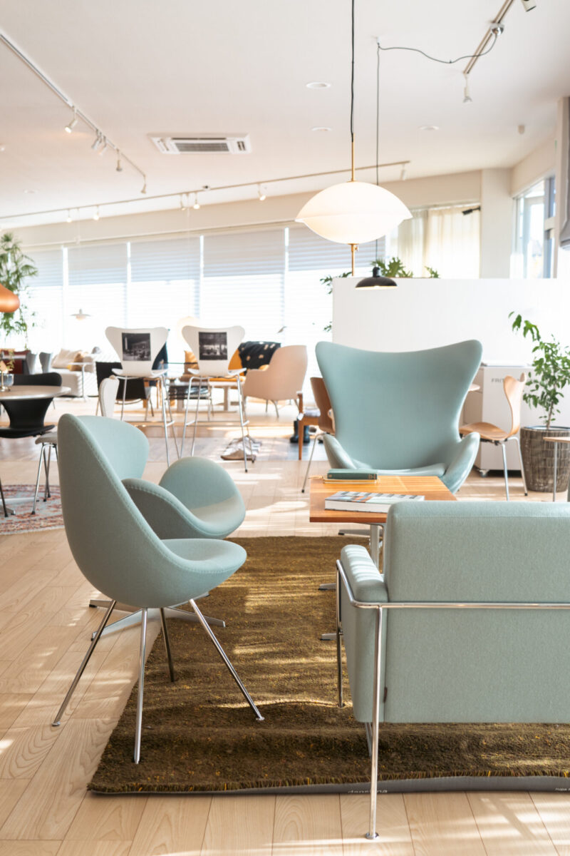 アルネヤコブセン SAS 長野 塩田家具　写真