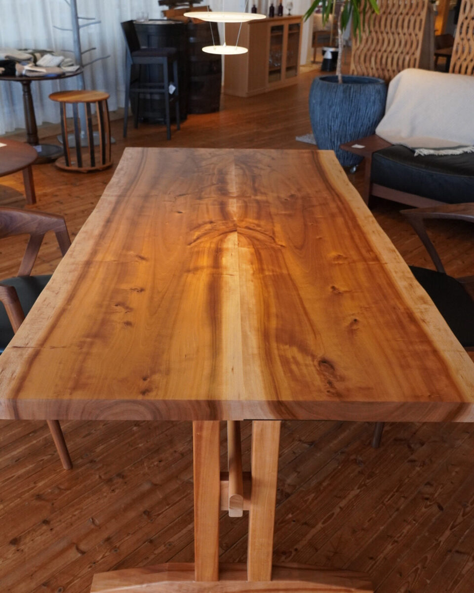 一枚板テーブル　長野