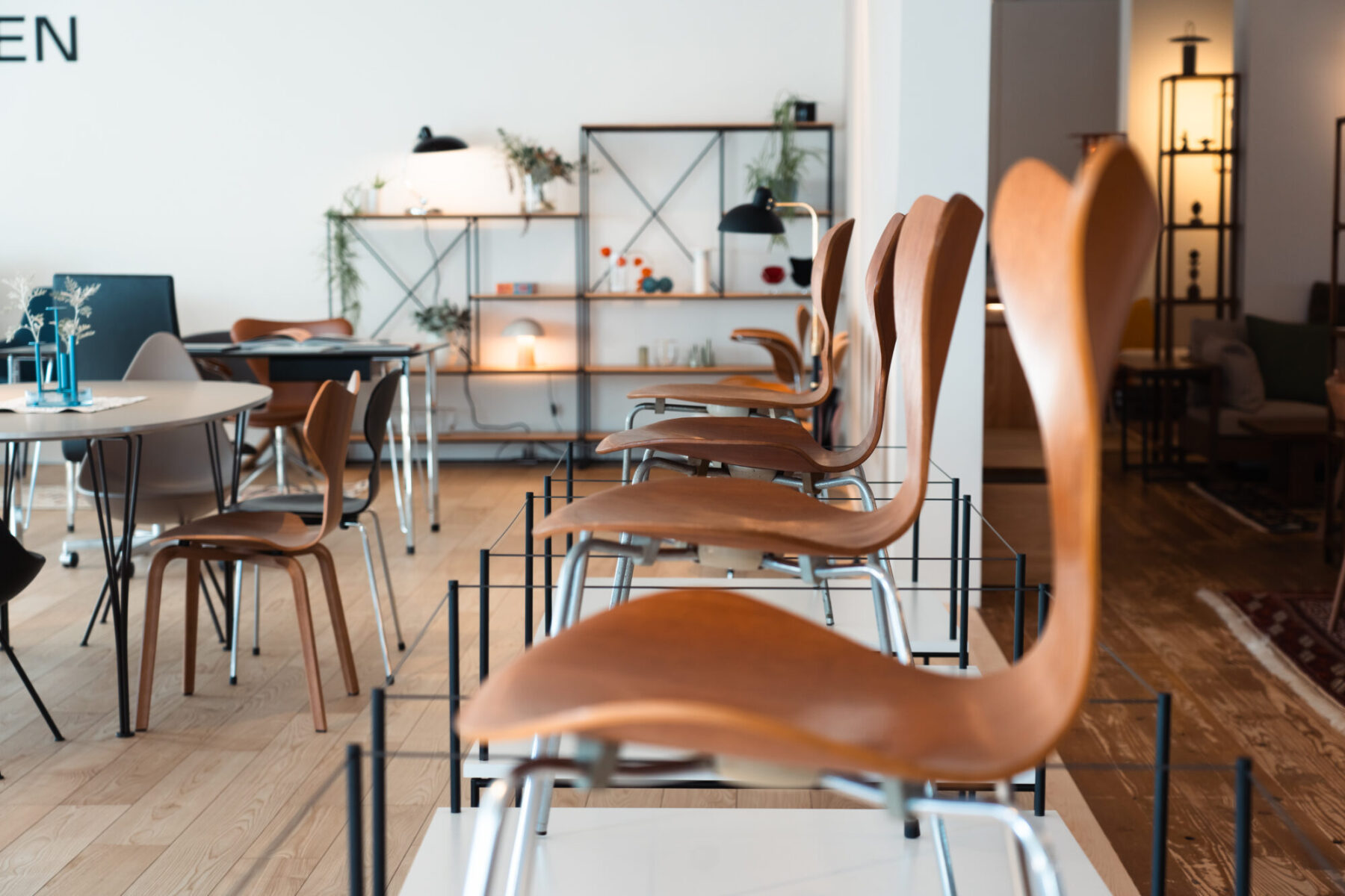 アルネヤコブセン 椅子