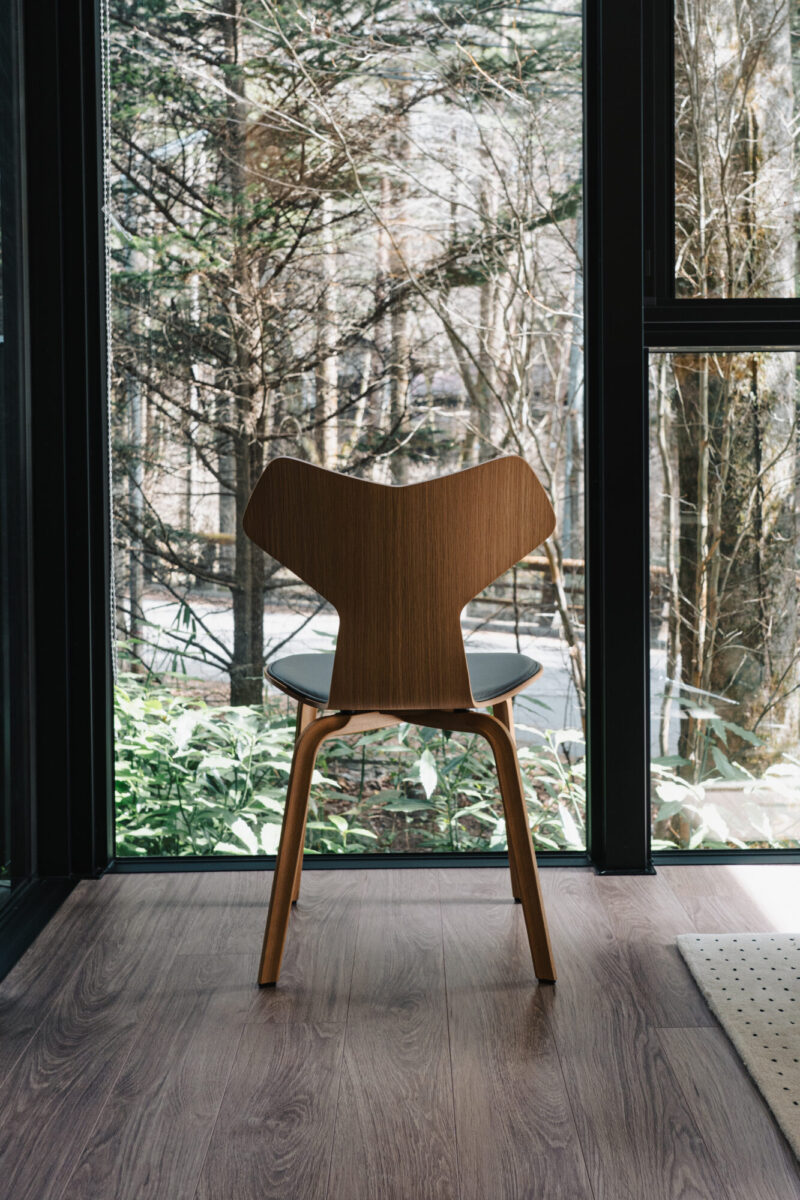 グランプリチェア　塩田家具