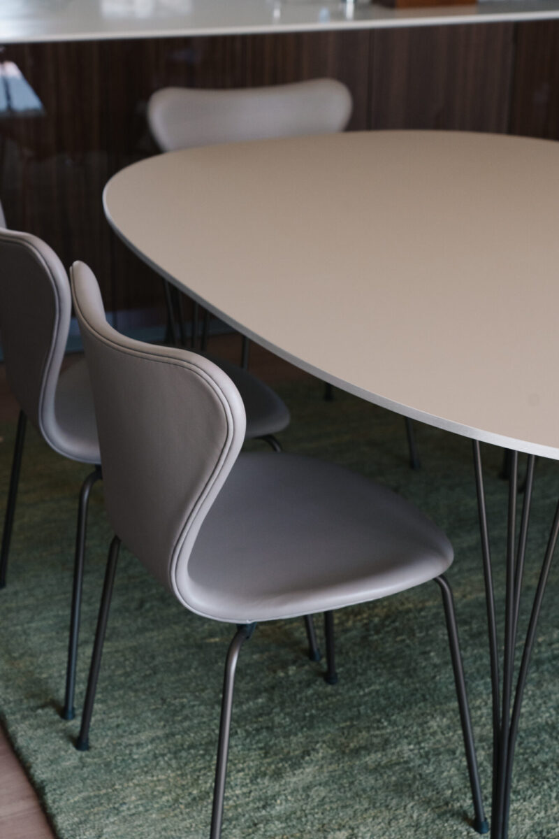 セブンチェア レザー 塩田家具